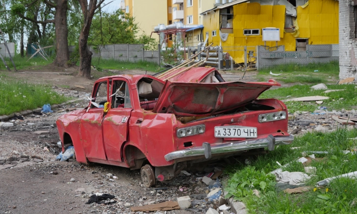 WHAT IS HAPPENING IN UKRAINE